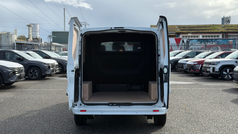 Renault Trafic Lwb Diesel LL30 Blue dCi 150 Extra [Safety] Crew Van